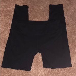 Black fabletics leggings